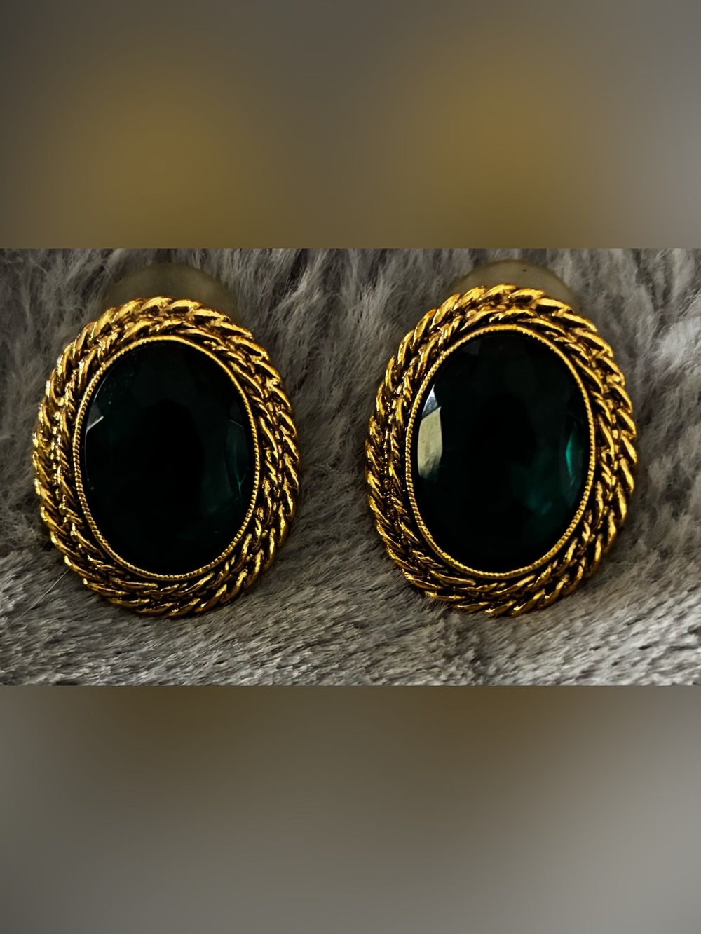 Gold-Tone Rope Frame Emerald Green Oval Earrings